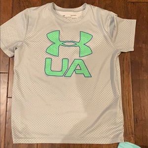 Boys Under Armor T-shirt